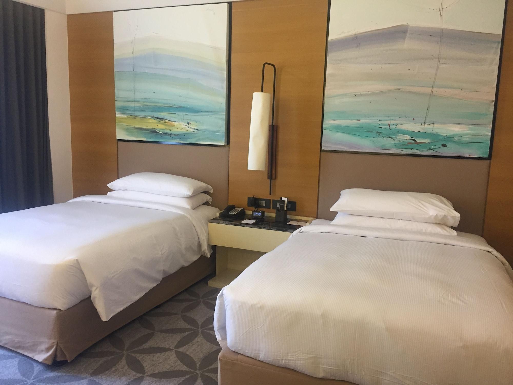 Doubletree By Hilton Ahmedabad Hotell Eksteriør bilde