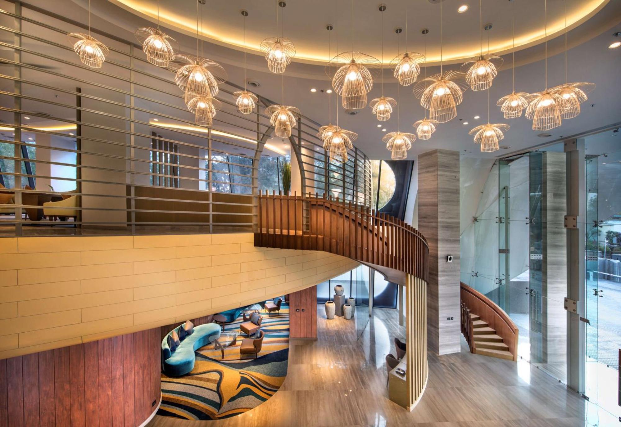 Doubletree By Hilton Ahmedabad Hotell Eksteriør bilde